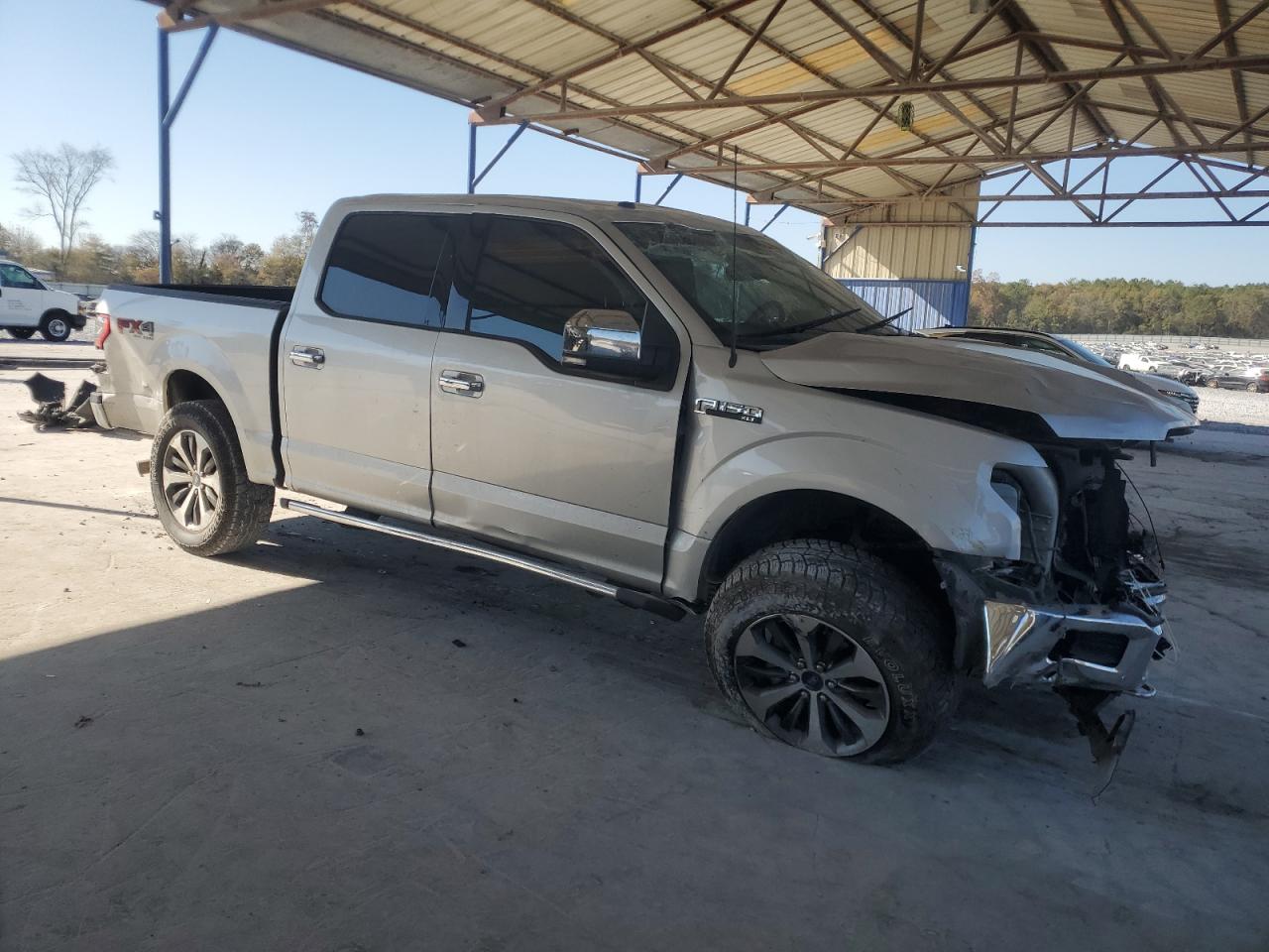 Ford F-150 Supercrew Image 6