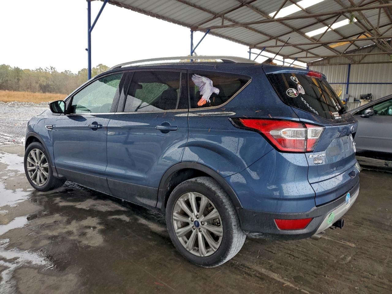 Ford Escape Titanium Image 8
