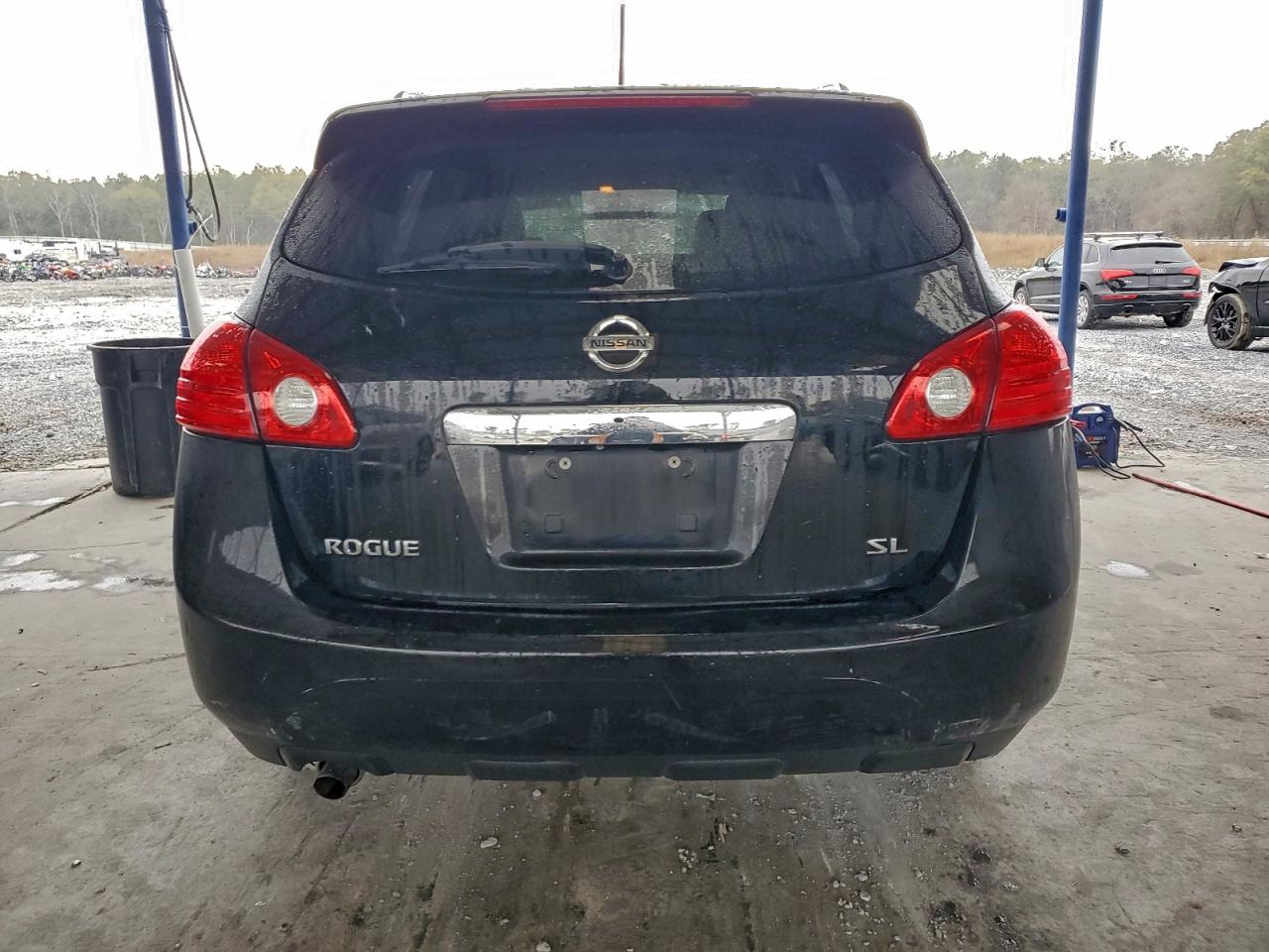 Nissan Rogue S Image 8