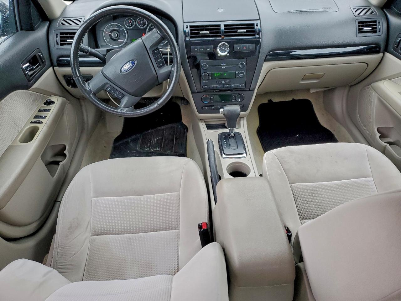 Ford Fusion Sel Image 2