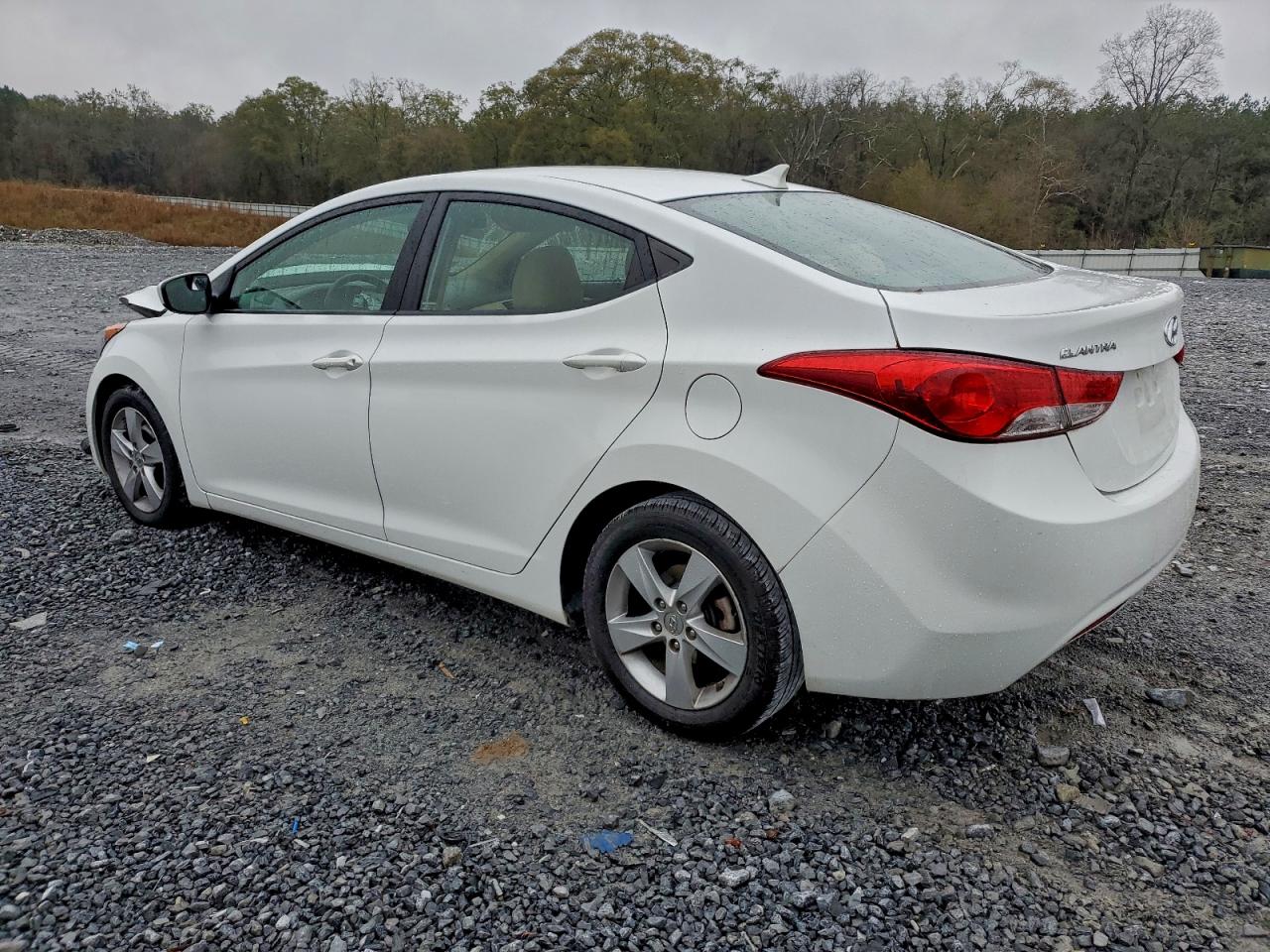 Hyundai ELANTRA Gls Image 10