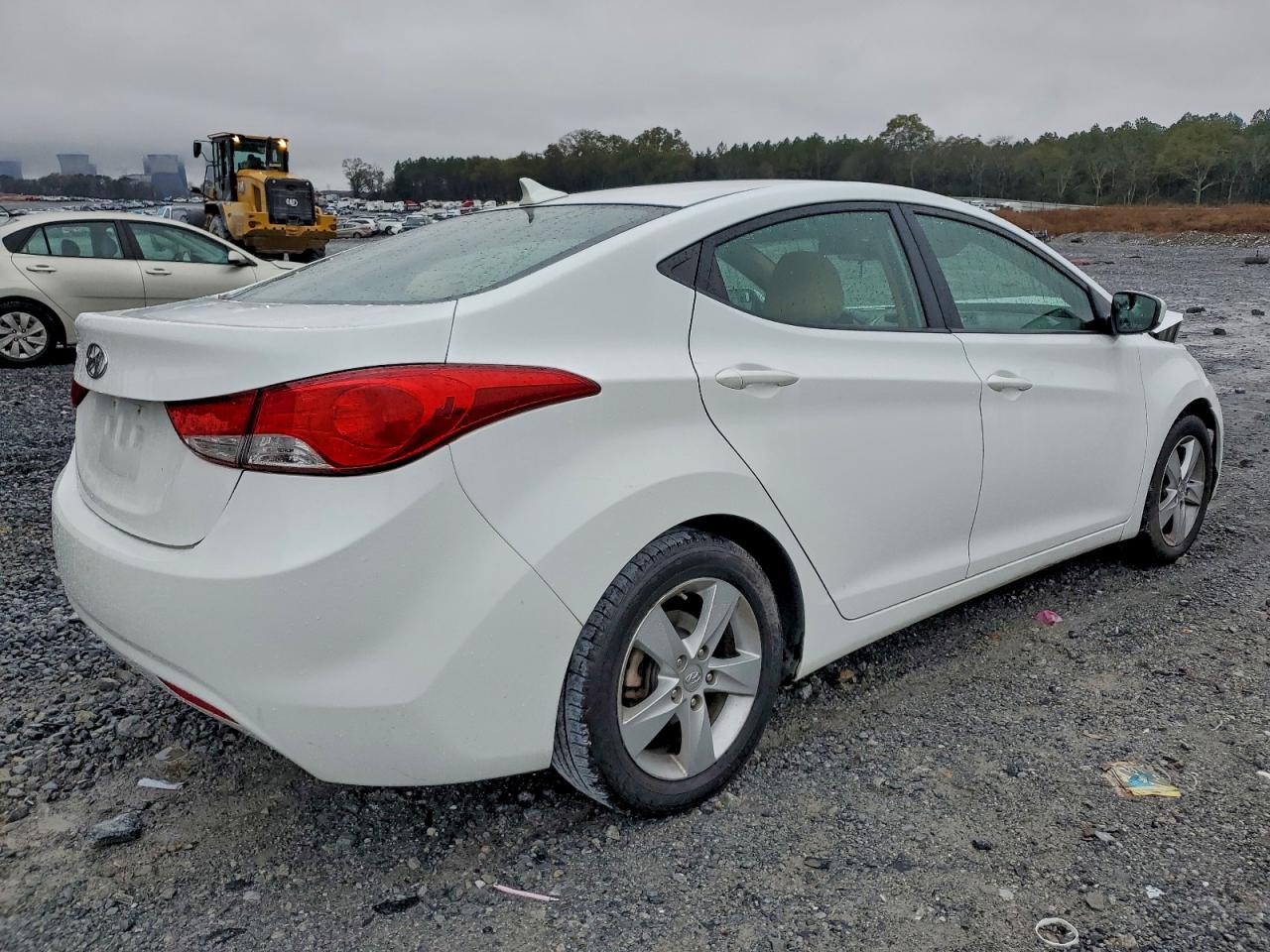 Hyundai ELANTRA Gls Image 2