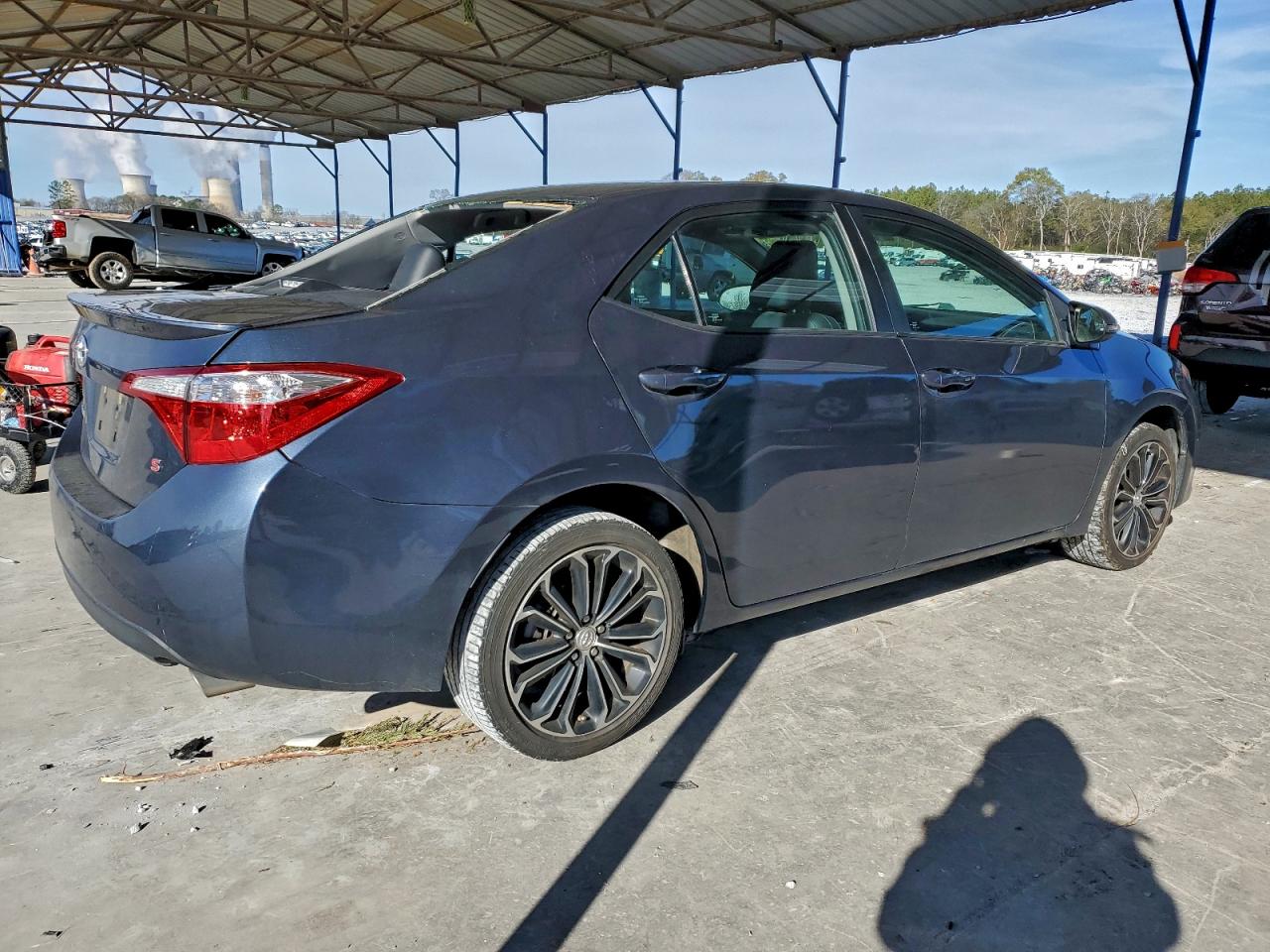 Toyota Corolla L Image 3