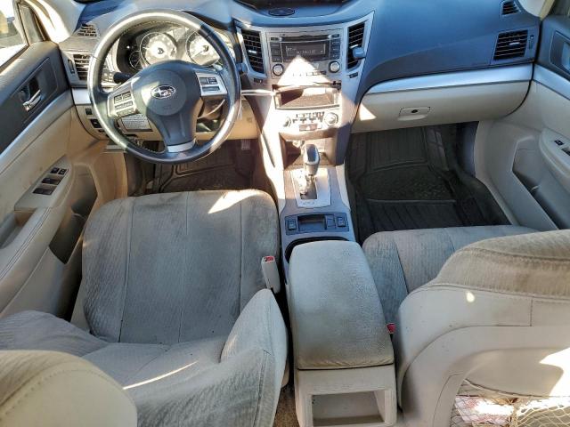 Subaru Legacy 2.5i Premium Image 8