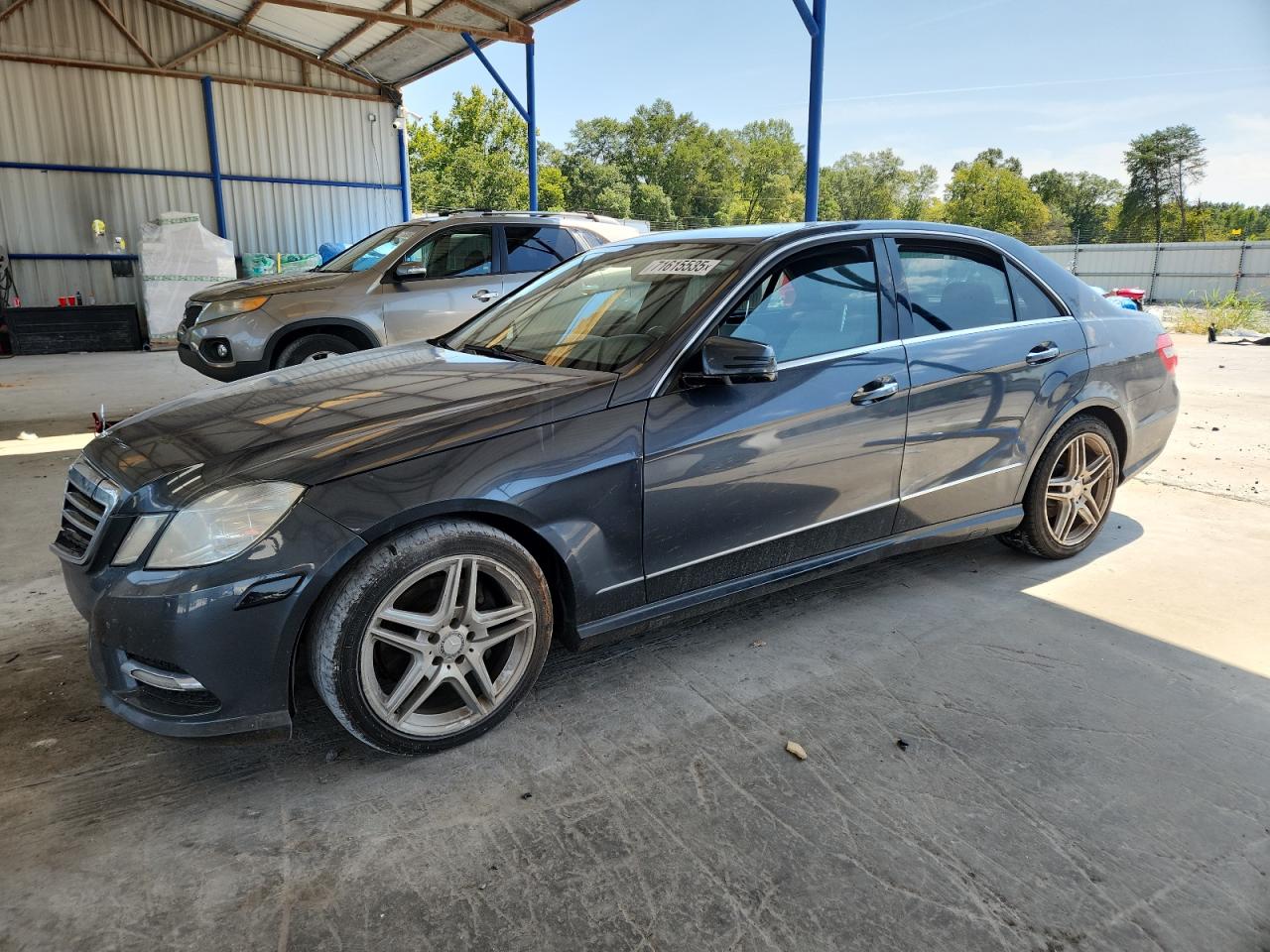 Mercedes-Benz E-Class 350 Image 1