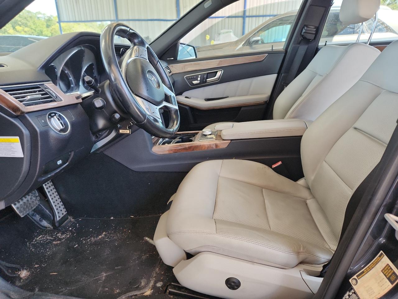 Mercedes-Benz E-Class 350 Image 9