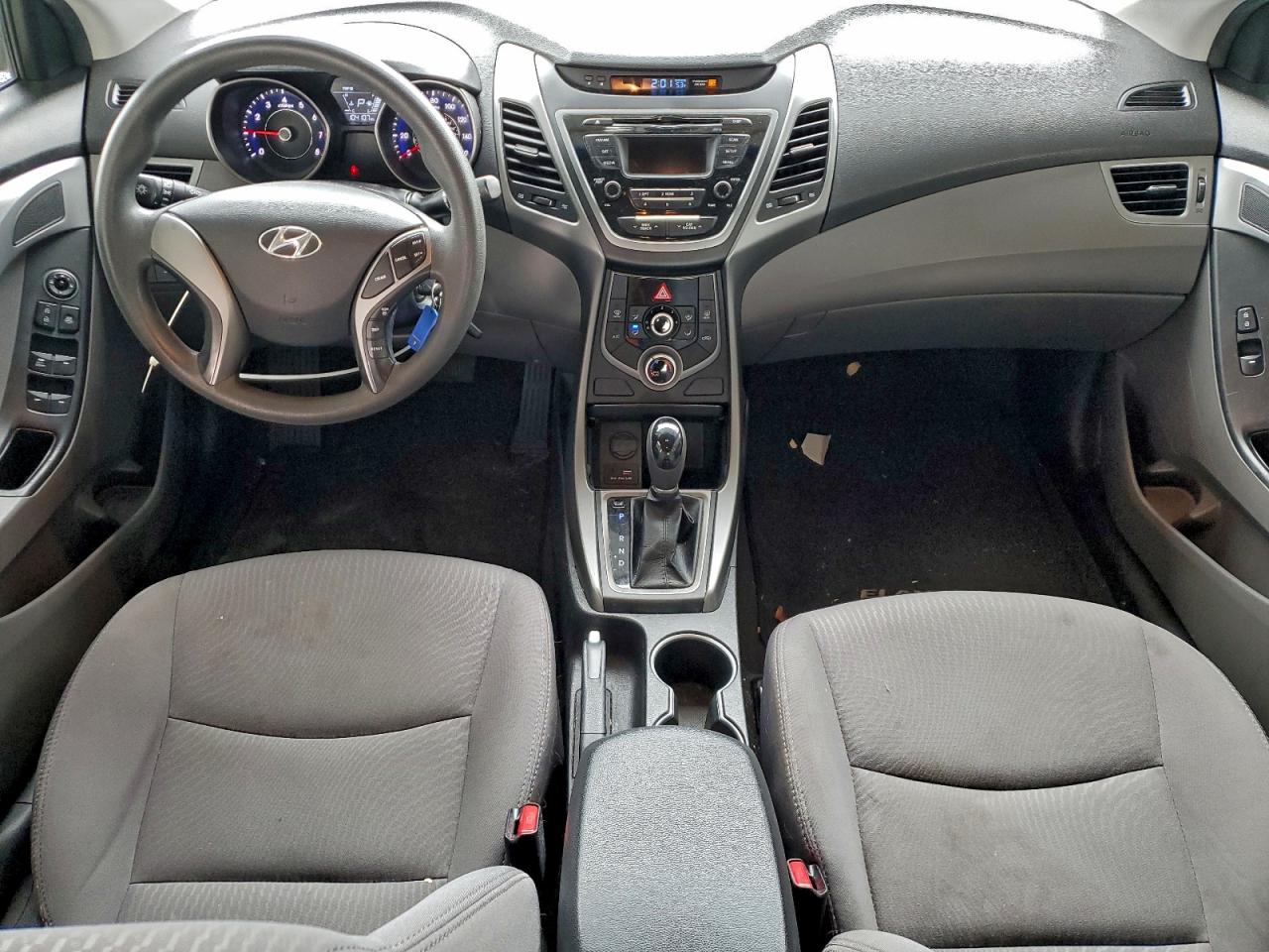 Hyundai ELANTRA Se Image 2