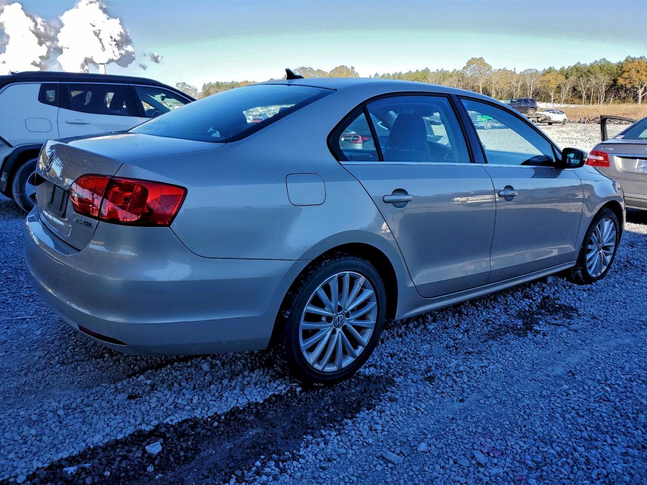Volkswagen Jetta Sel Image 2