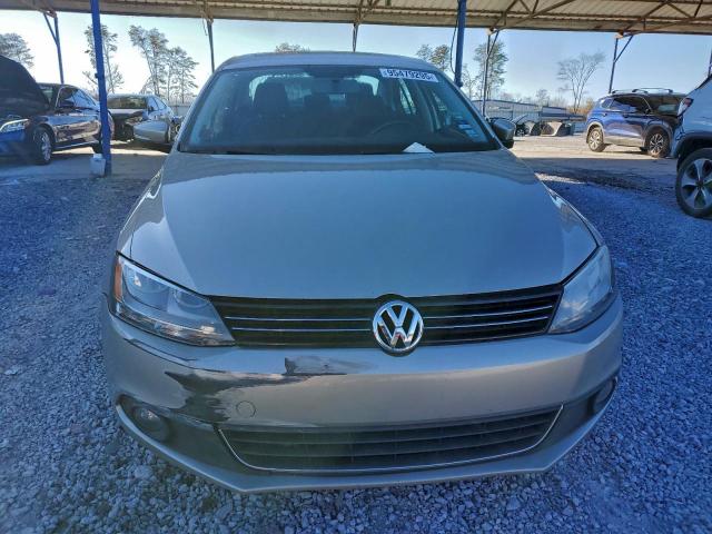 Volkswagen Jetta Sel Image 8