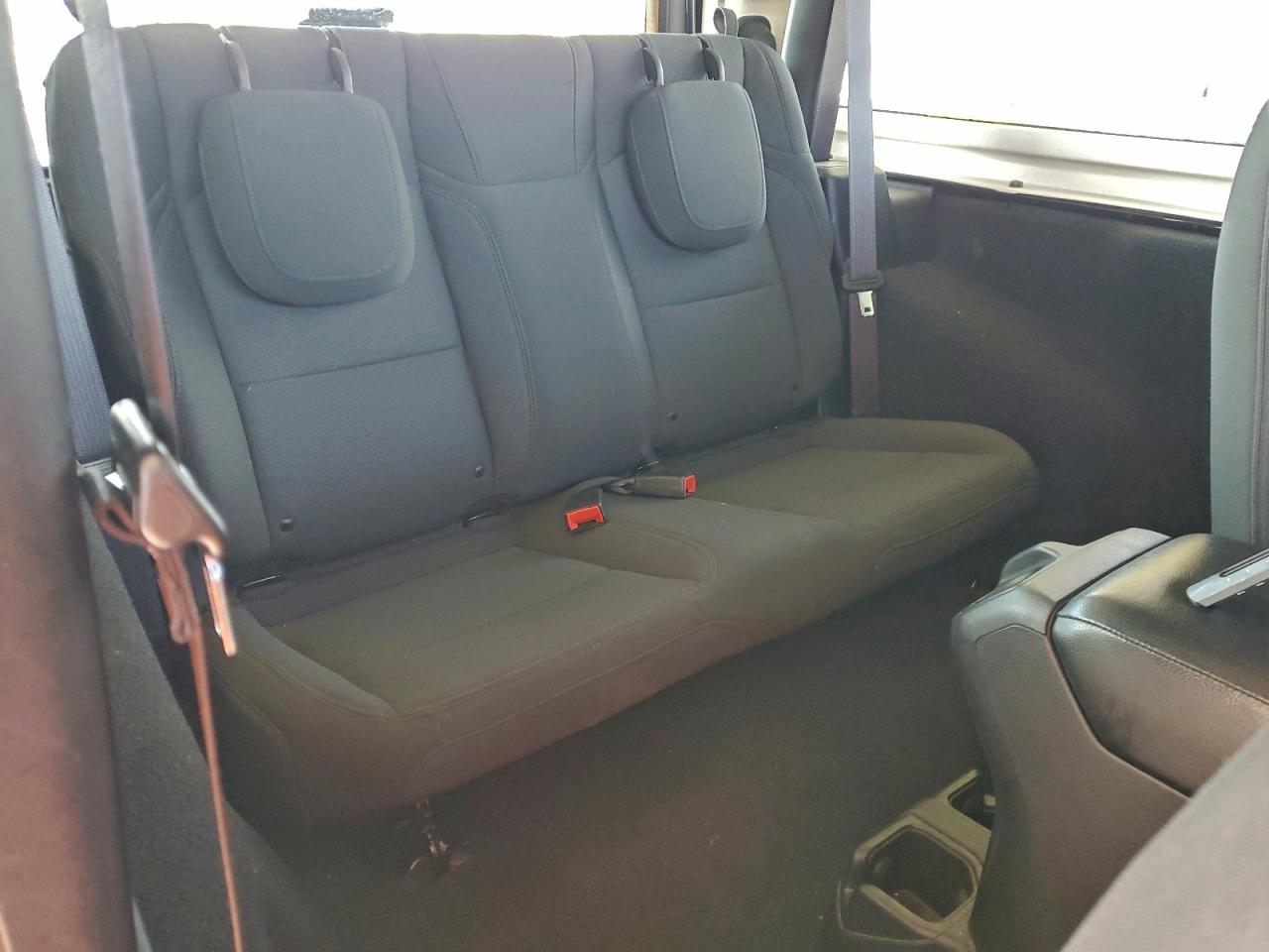 Jeep Wrangler Sport Image 11