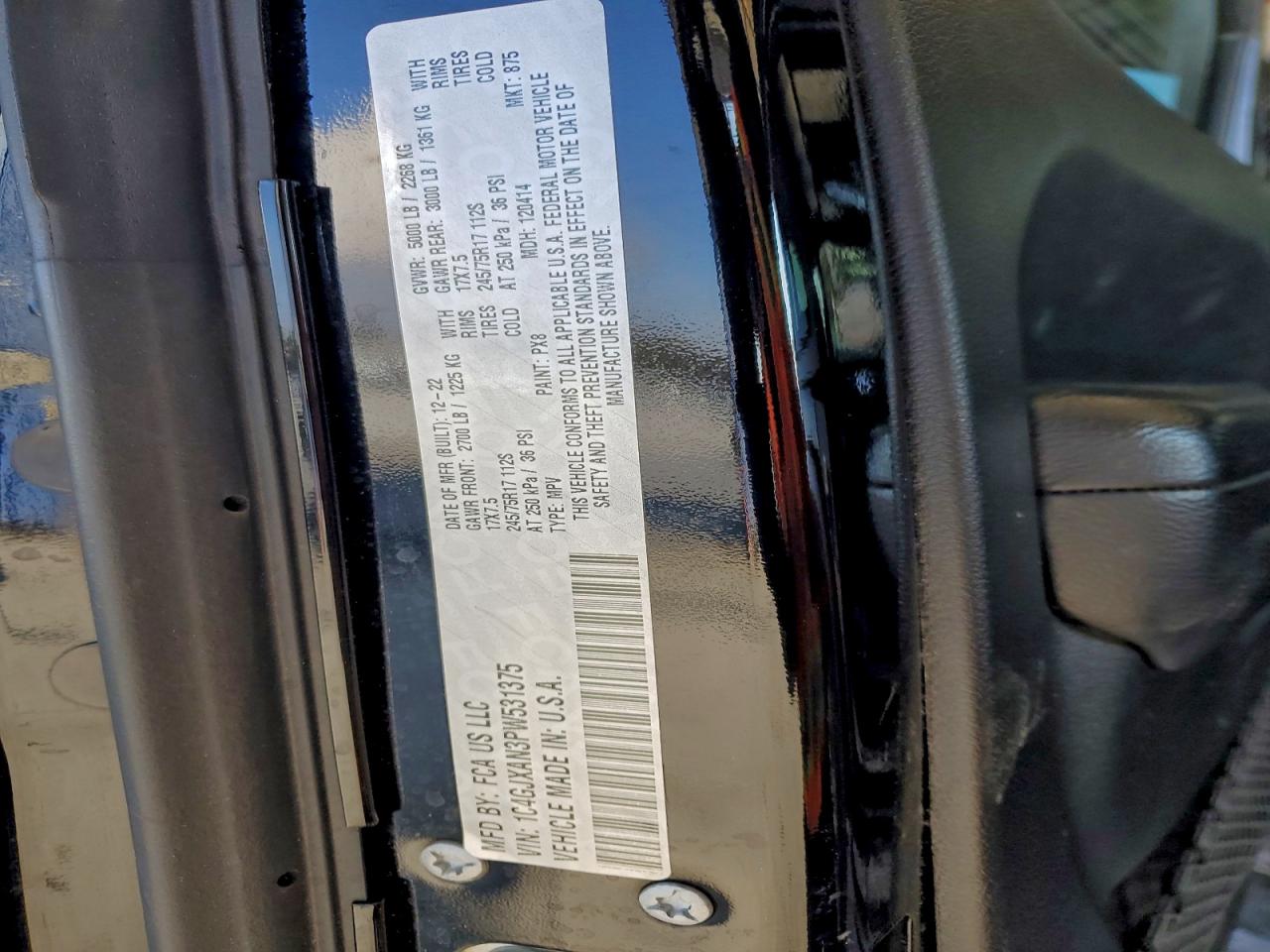 Jeep Wrangler Sport Image 10