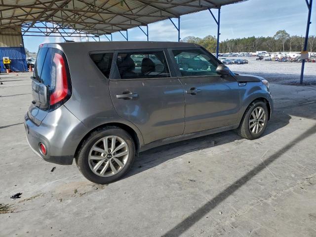 Kia Soul + Image 9