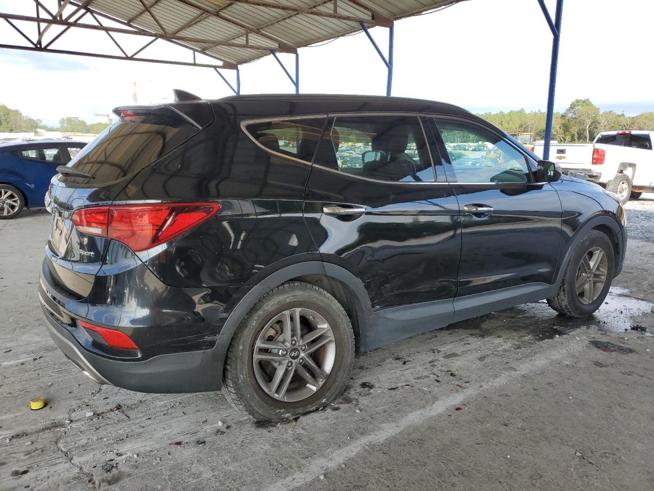 Hyundai SANTA FE Image 4