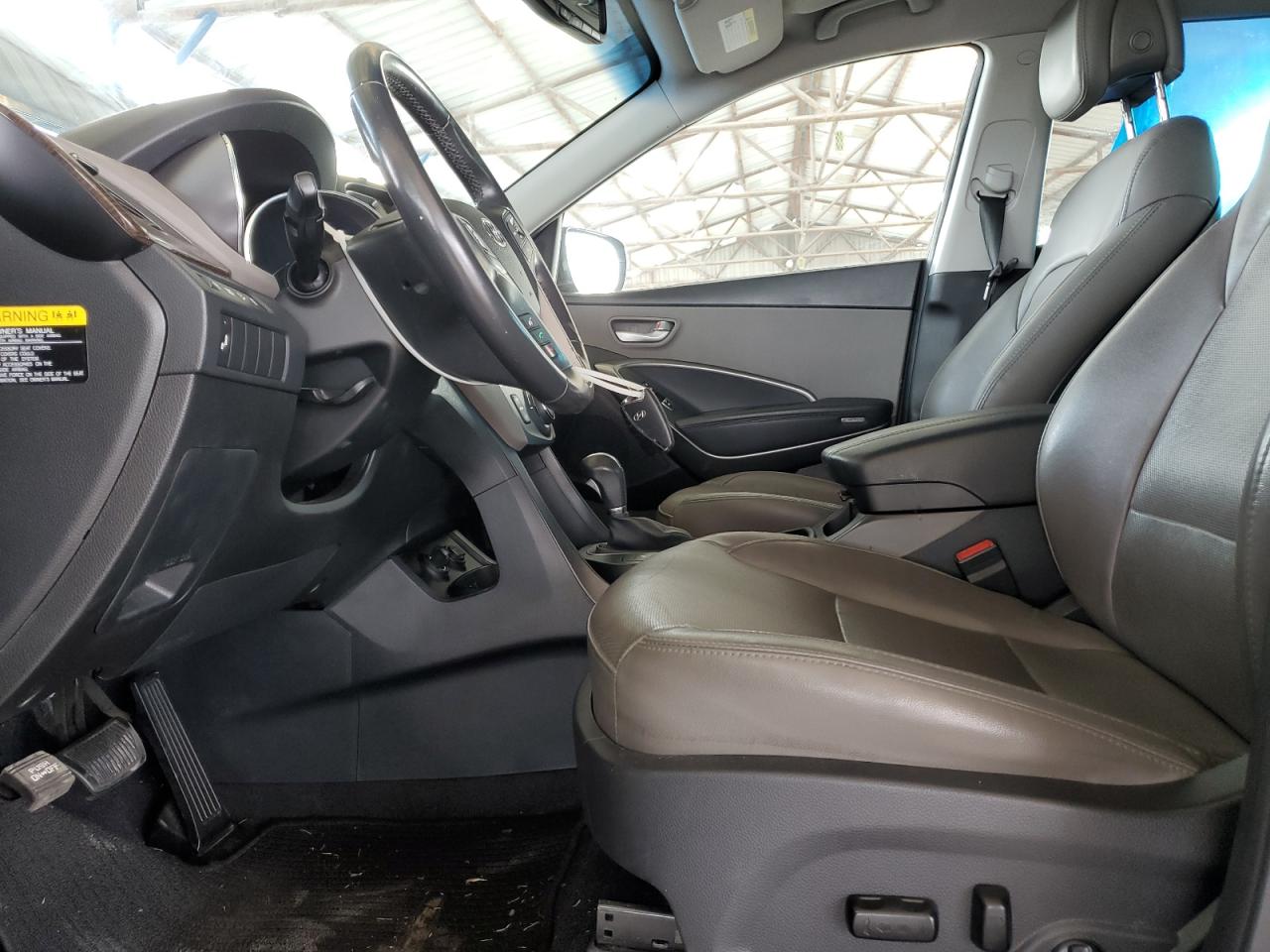 Hyundai SANTA FE Image 11