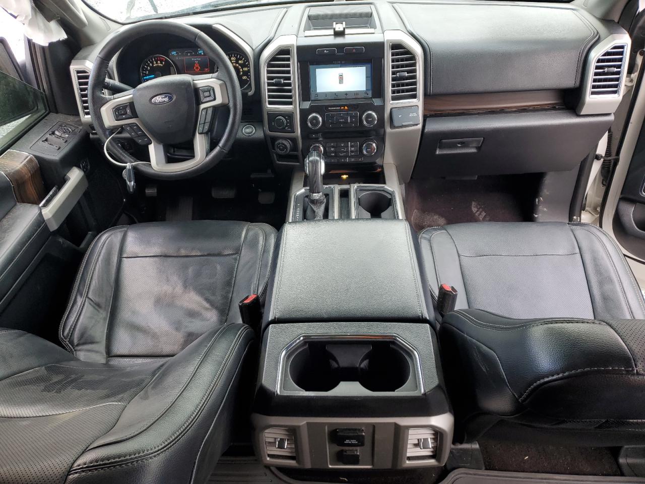 Ford F-150 Supercrew Image 7