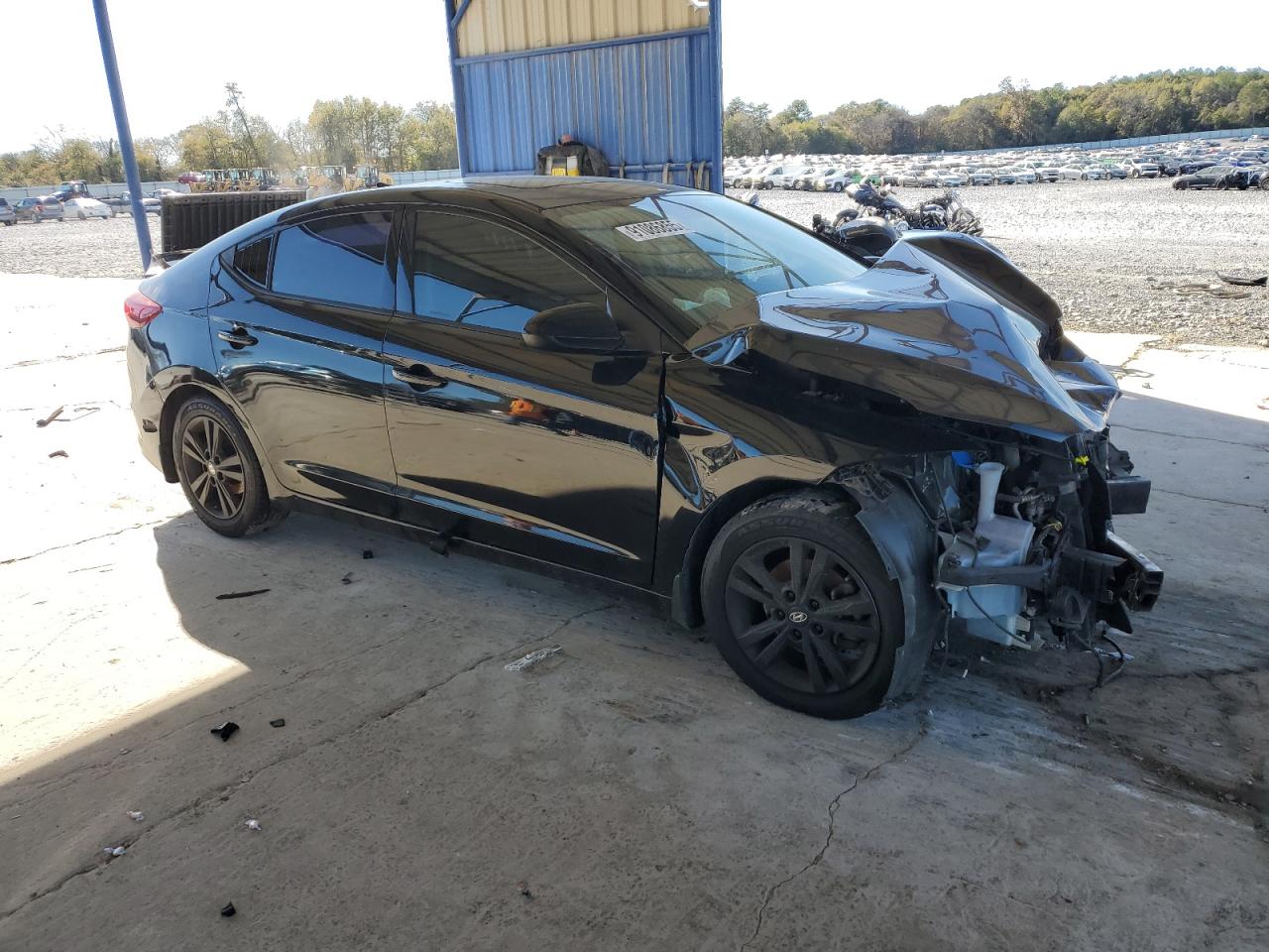 Hyundai ELANTRA Sel Image 2