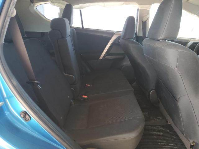 Toyota RAV4 Le Image 2