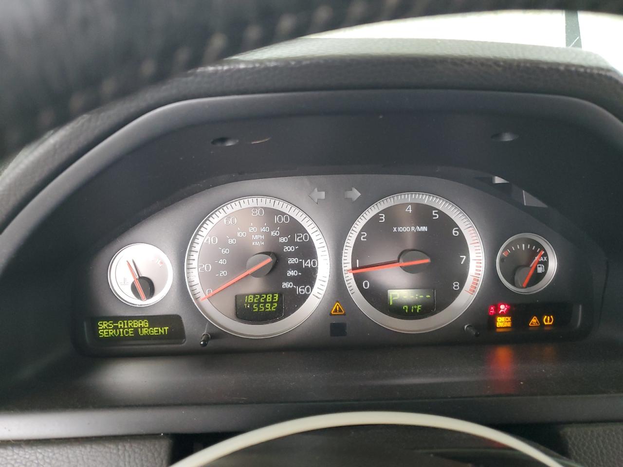 Volvo XC90 3.2 Image 8