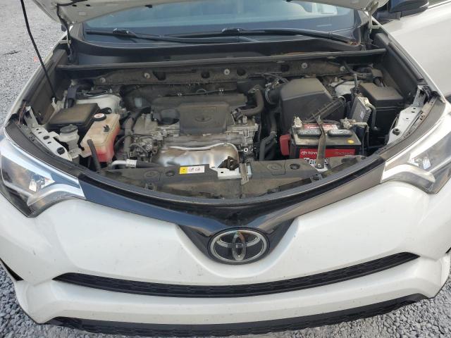 Toyota RAV4 Se Image 12