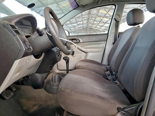 Ford Focus Zx4 Image 9