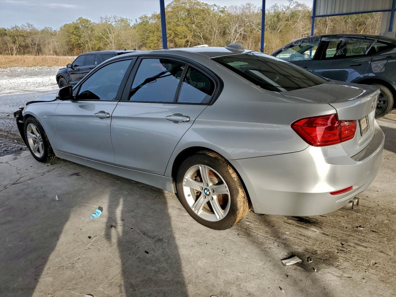 BMW 3 Series I Image 6