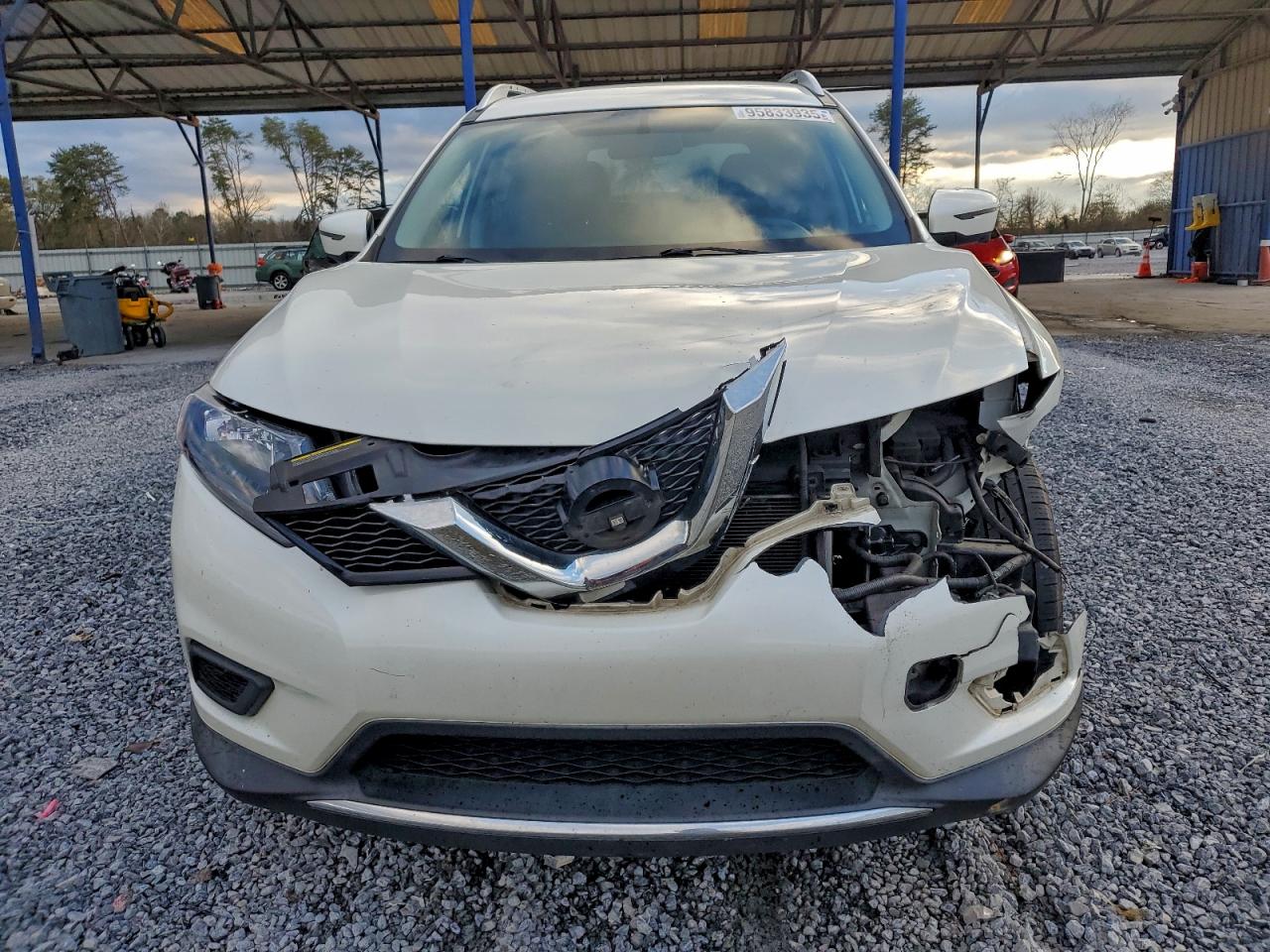 Nissan Rogue S Image 5