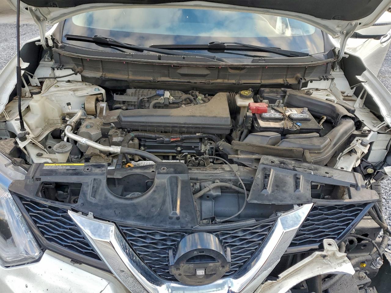 Nissan Rogue S Image 11