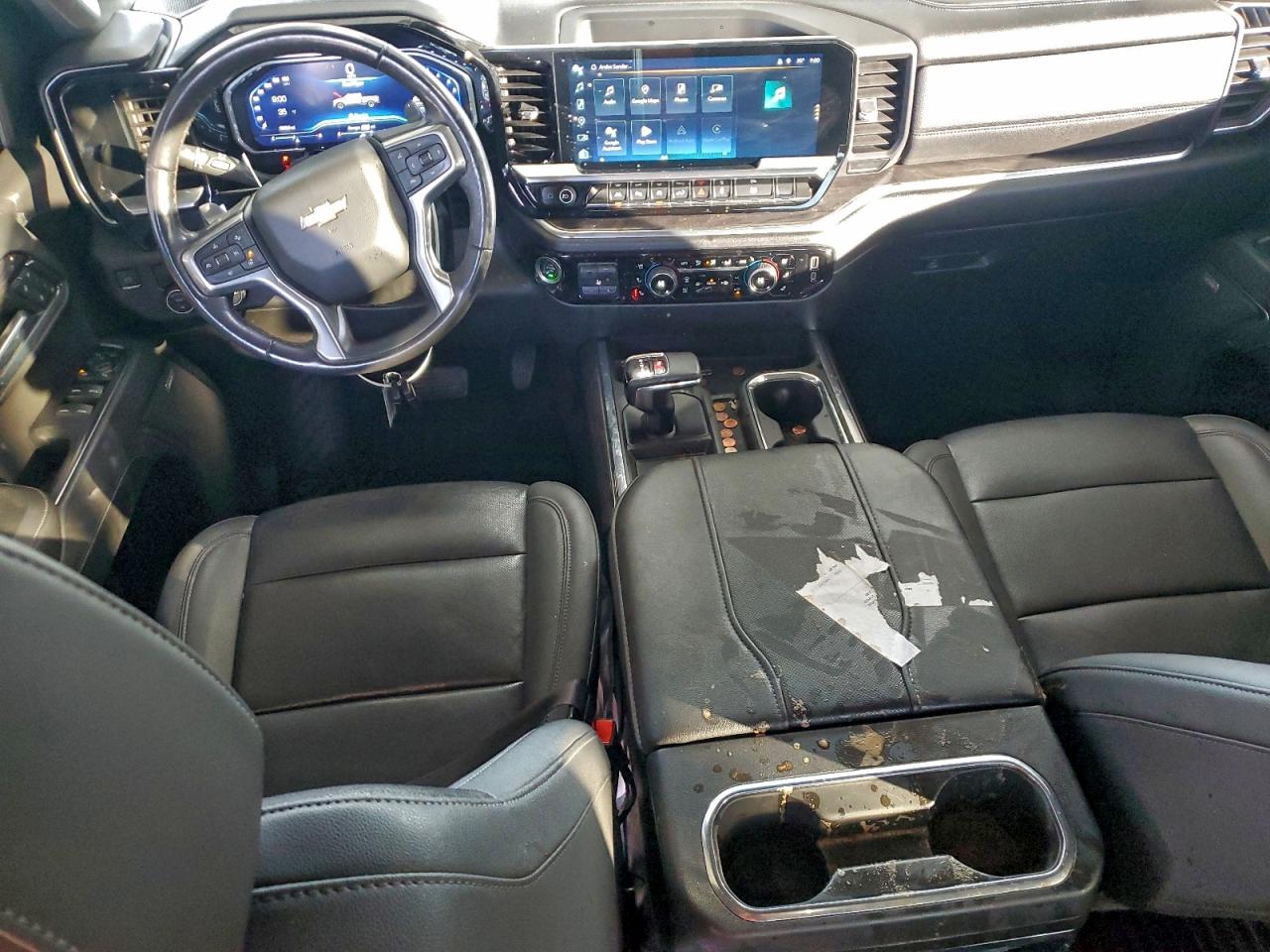 Chevrolet Silverado C1500 Ltz Image 2