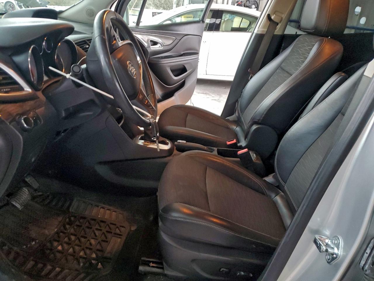 Buick Encore Image 6