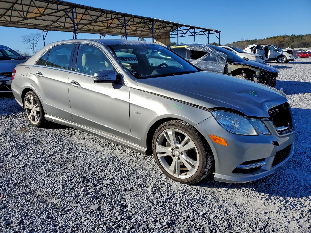 Mercedes-Benz E-Class 350 Image 3