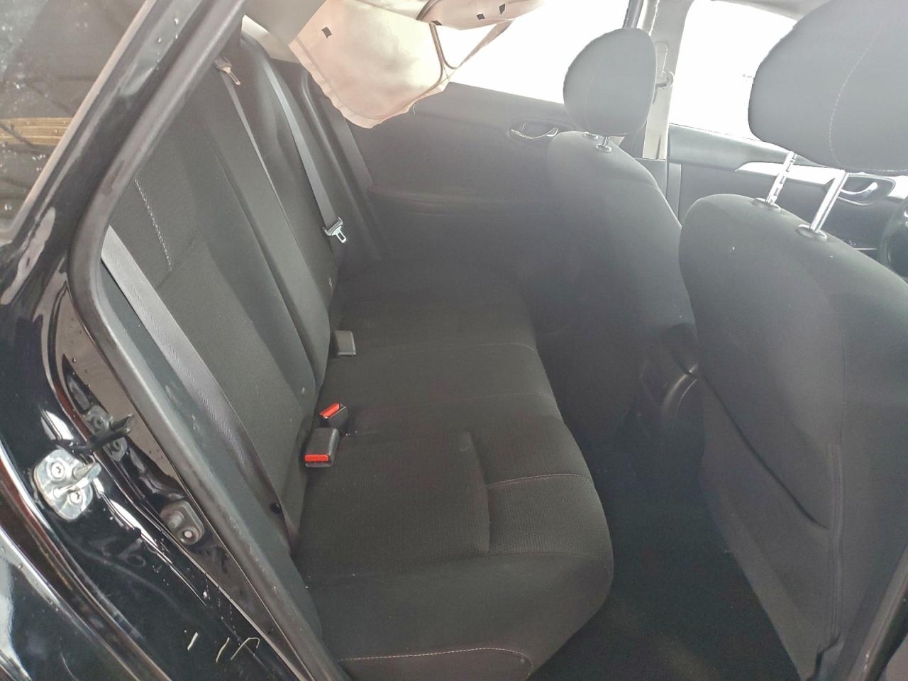 Nissan Sentra S Image 8