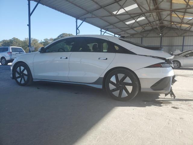 Hyundai Ioniq Se Image 2