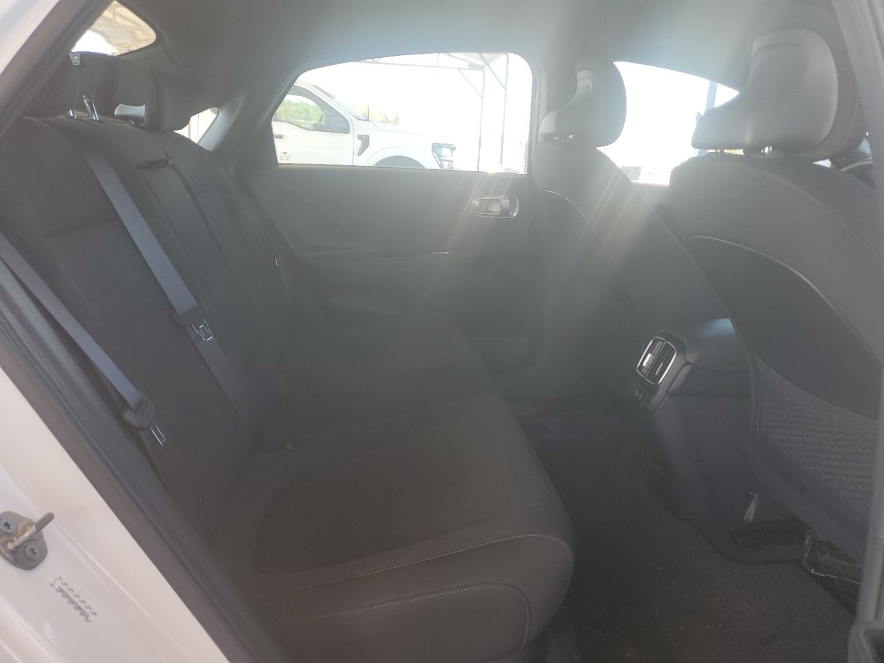 Hyundai Ioniq Se Image 10