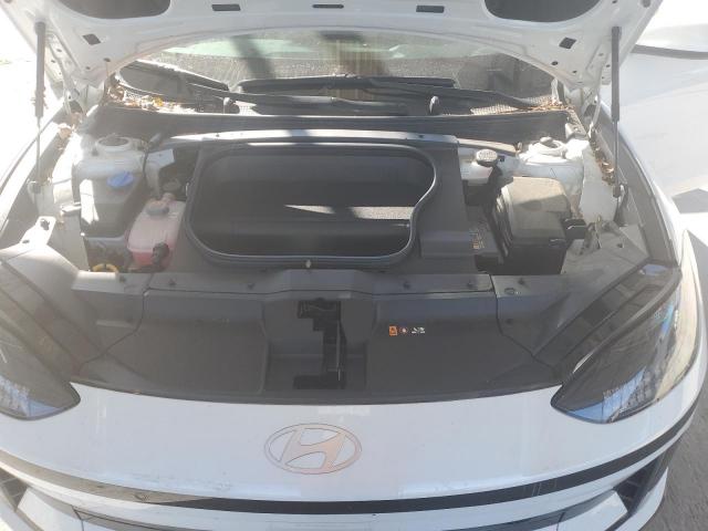 Hyundai Ioniq Se Image 9