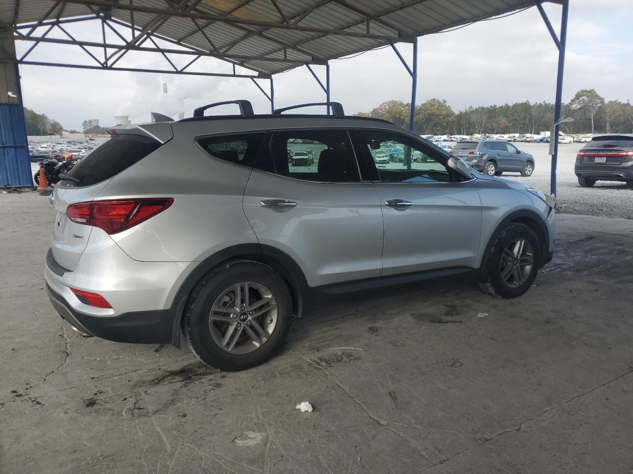 Hyundai SANTA FE Image 3