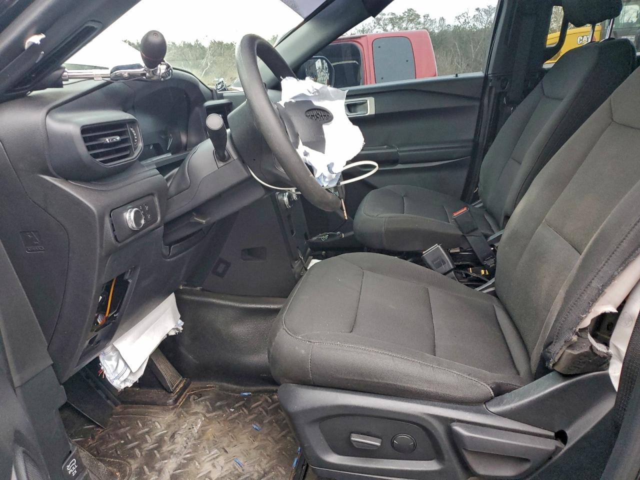 Ford Explorer Police Interceptor Image 12