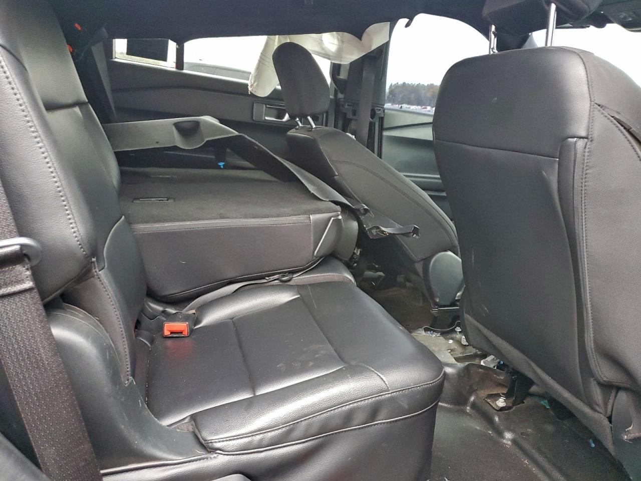 Ford Explorer Police Interceptor Image 3