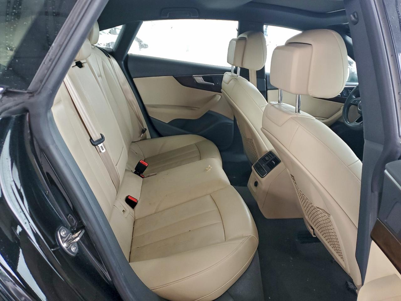 Audi A5 Premium Image 8