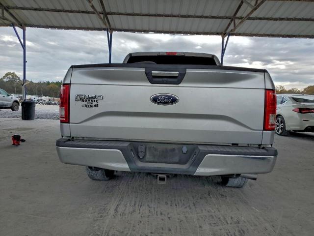 Ford F-150 Supercrew Image 6