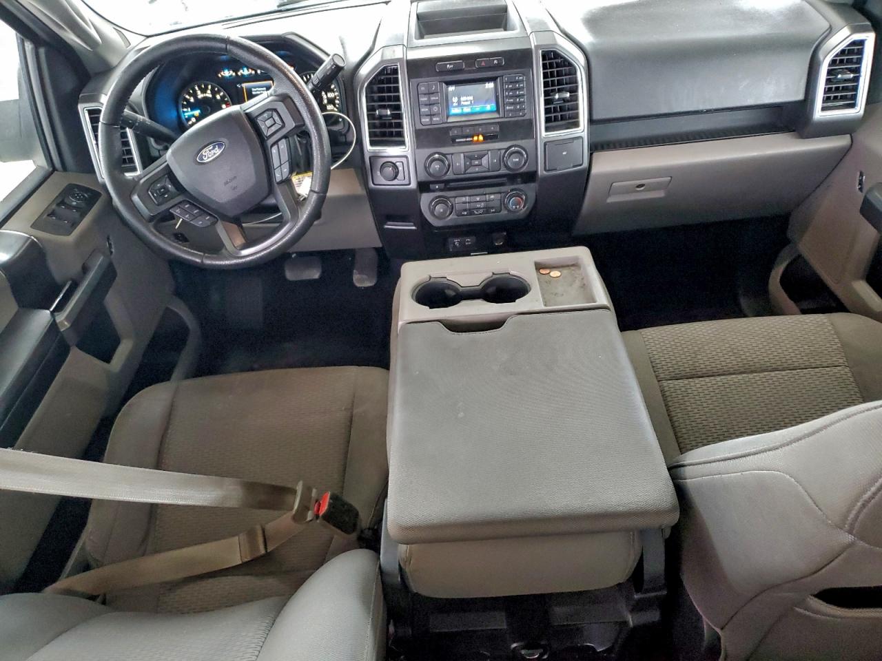 Ford F-150 Supercrew Image 2