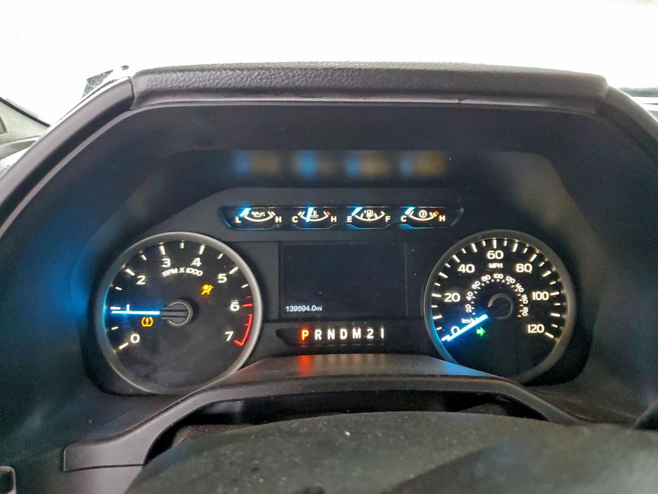 Ford F-150 Supercrew Image 7