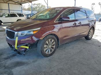  Salvage Kia Sedona