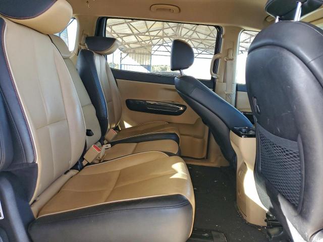 Kia Sedona Ex Image 10