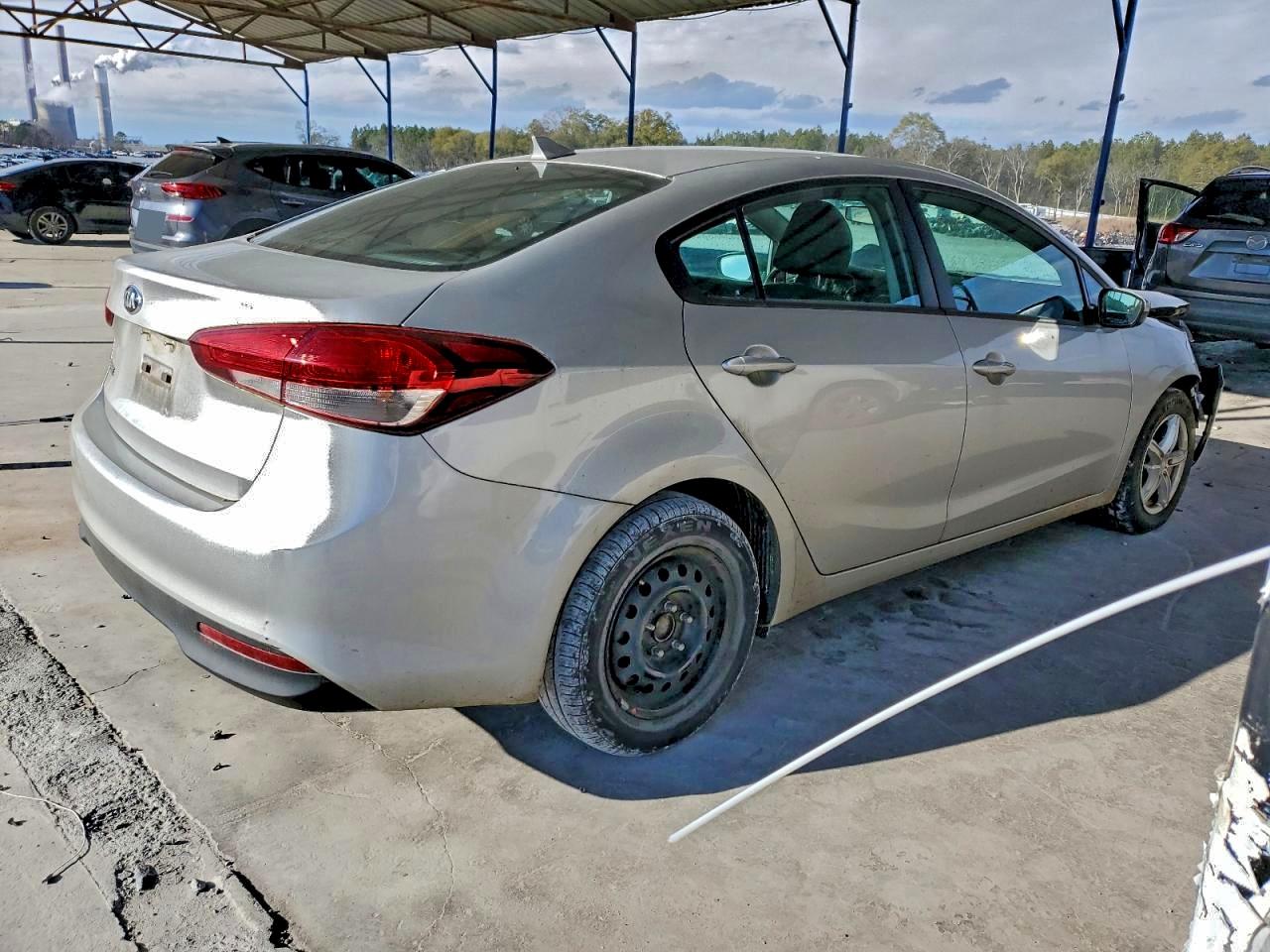 Kia Forte Lx Image 3