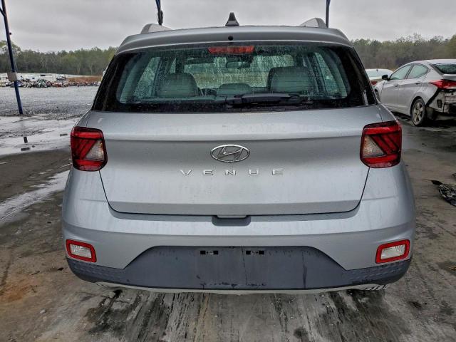 Hyundai VENUE Sel Image 10