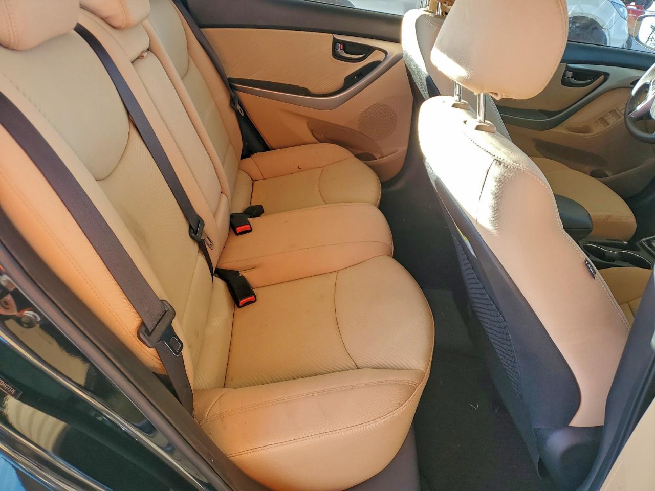 Hyundai ELANTRA Gls Image 5