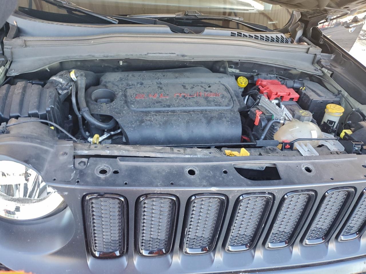 Jeep Renegade Latitude Image 11