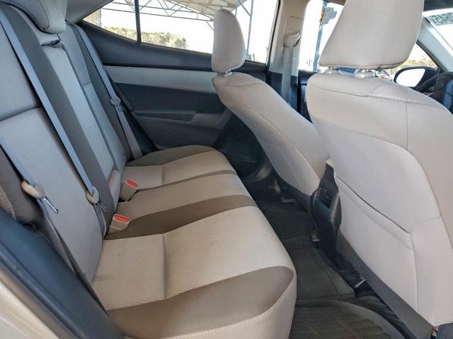 Toyota Corolla L Image 3