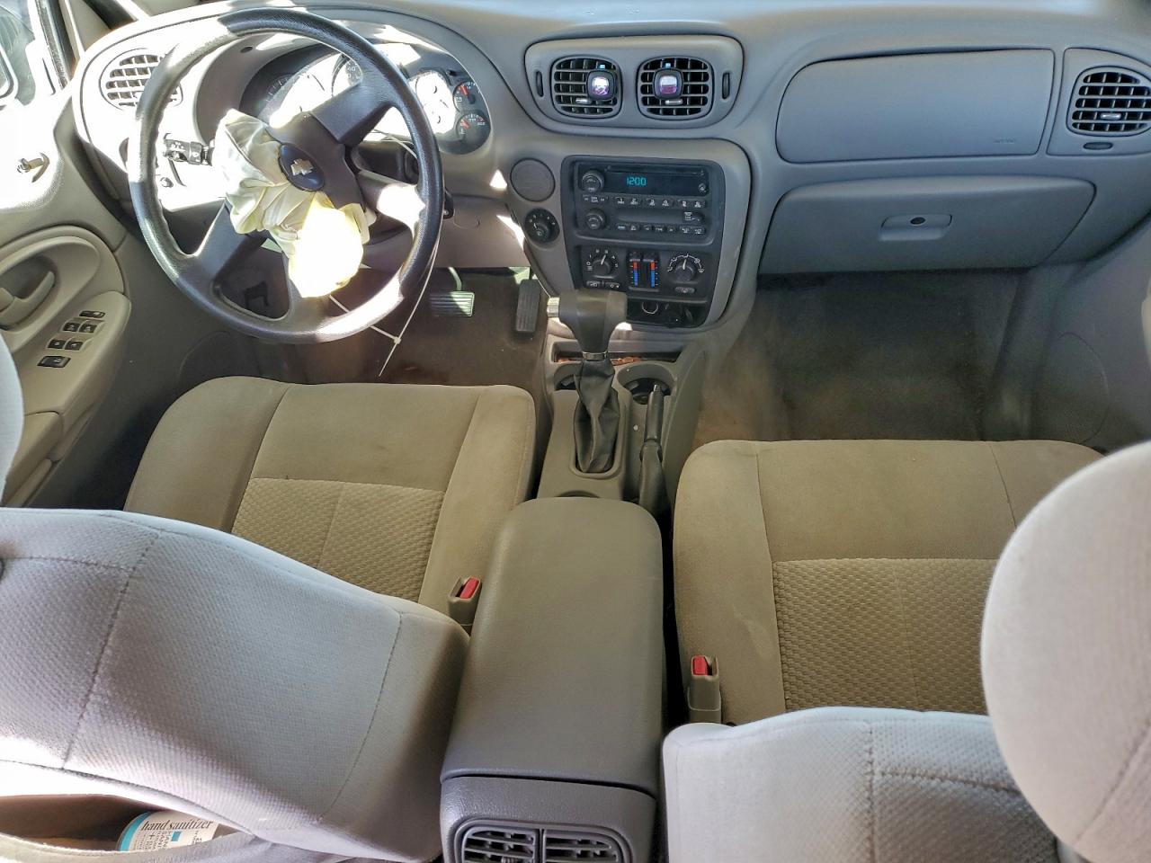 Chevrolet Trailblazer Ls Image 6