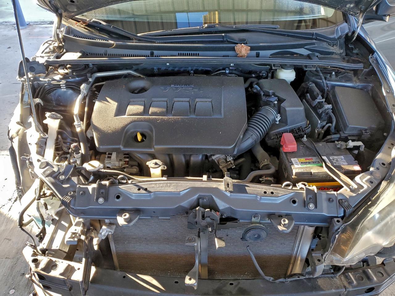 Toyota Corolla L Image 10